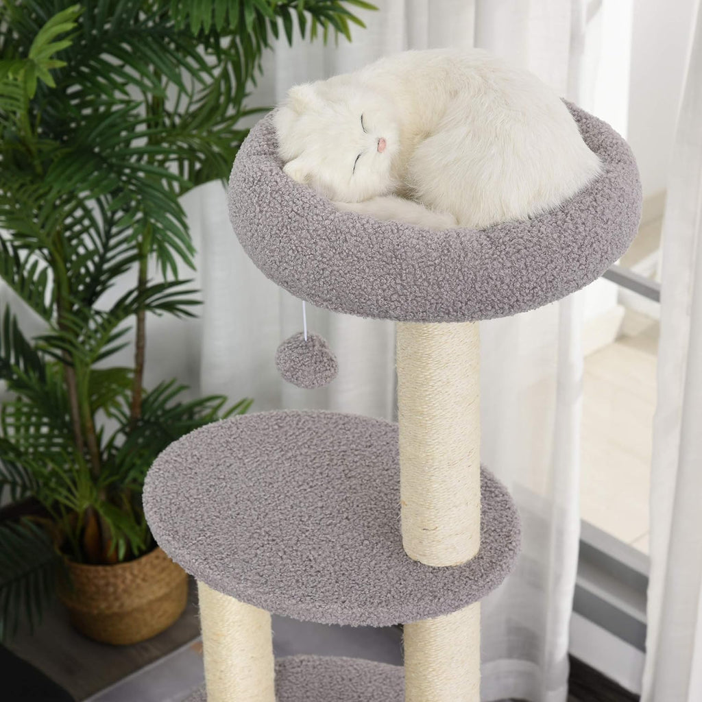 Arbre à chat gris 148 cm avec niche, poteaux en sisal et 3 plateformes