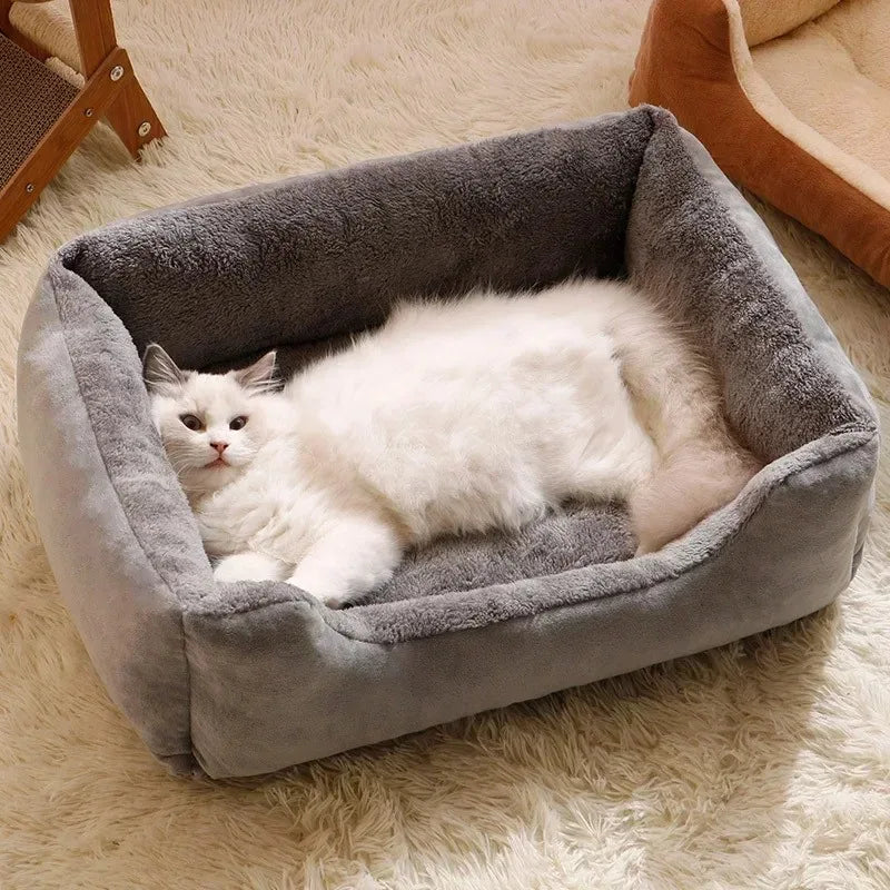 Panier rectangulaire en peluche pour chat avec rebords surélevés