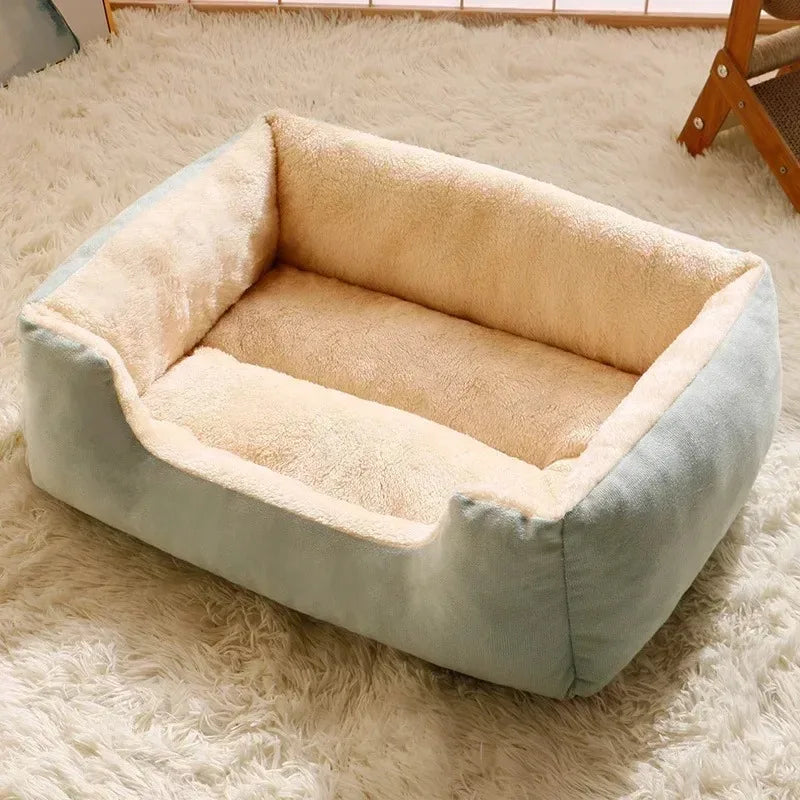 Panier rectangulaire en peluche pour chat avec rebords surélevés