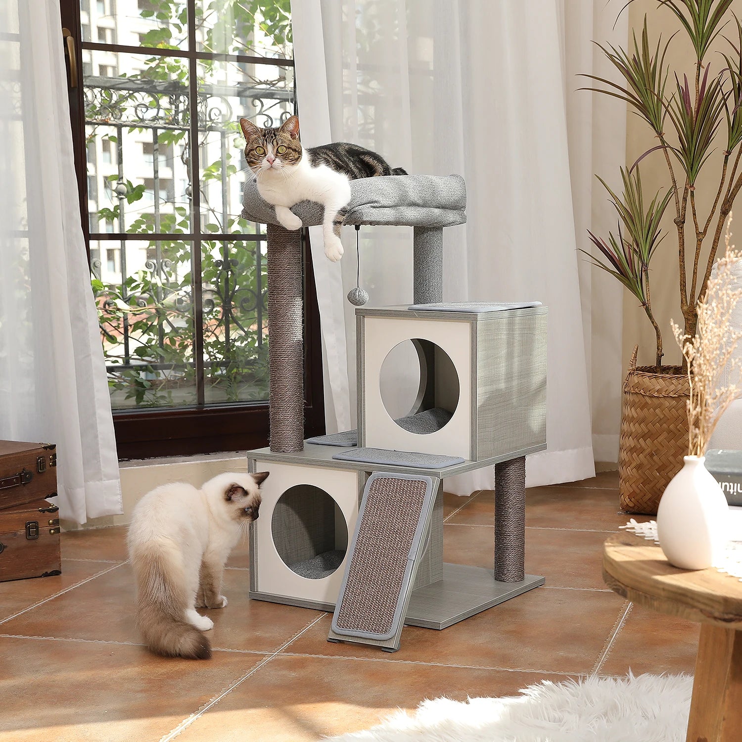 Arbre à Chat Gris 130 cm avec 2 Niches, Hamac Douillet et Griffoirs en Sisal